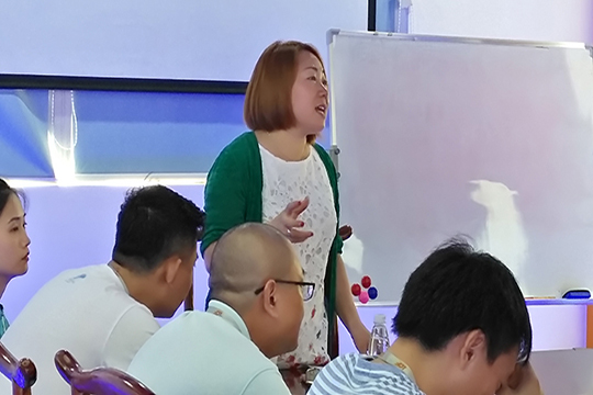 群策群力谋发展——记谈球吧上市之头脑风暴座谈会