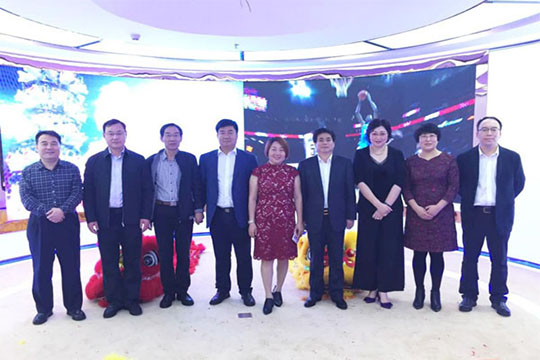 河北承德市政府领导莅临谈球吧参观考察